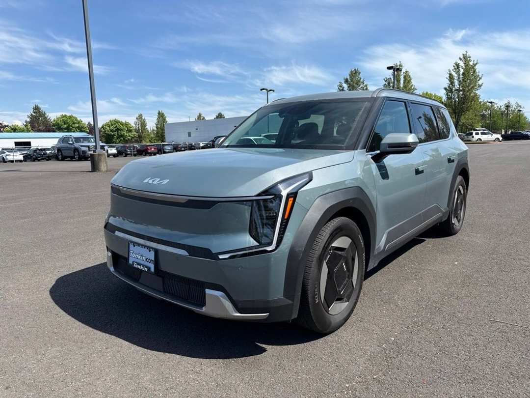 2024 Kia Ev9 Wind - Image 3