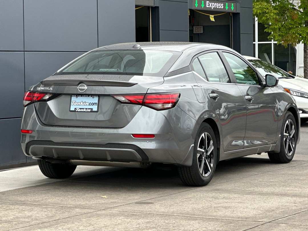 2025 Nissan Sentra SV - Image 3