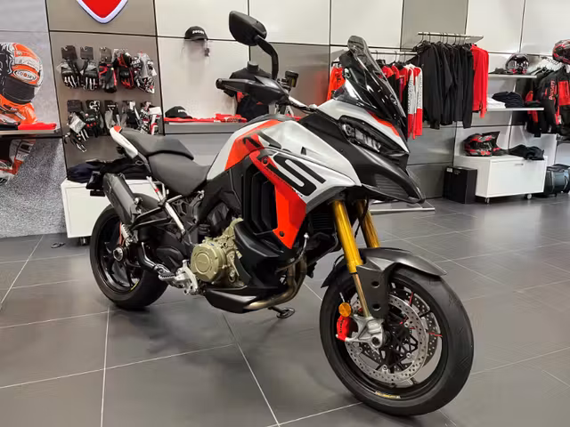 2025 Ducati Mts V4 Rs - Clearance Priced!!! No Freight Or Setup!