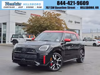2025 MINI John Cooper Works Countryman Iconic