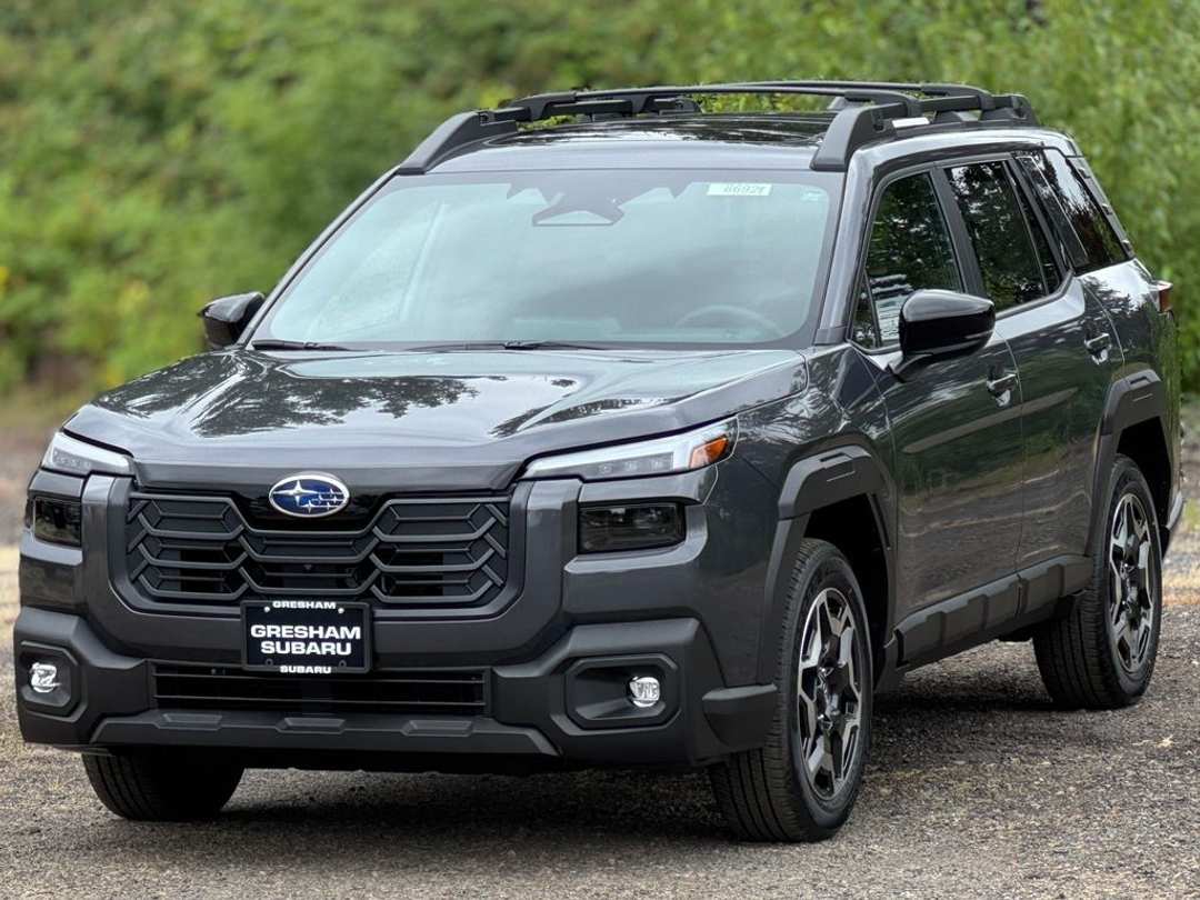2026 Subaru Outback Touring - Image 3