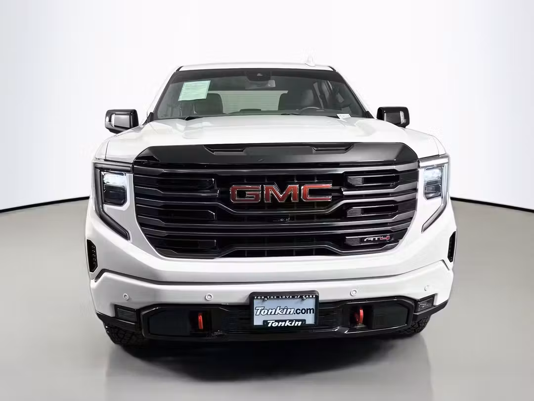 2025 GMC Sierra 1500 AT4 - Image 2