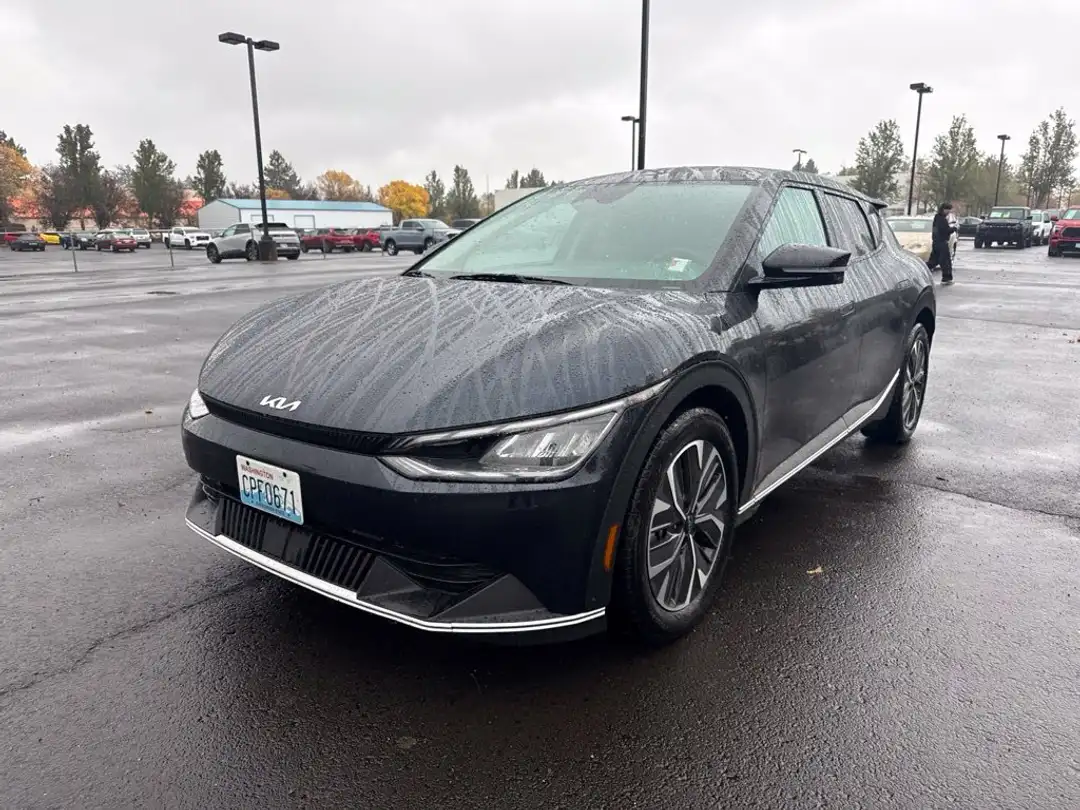 2024 Kia Ev6 Light - Image 3