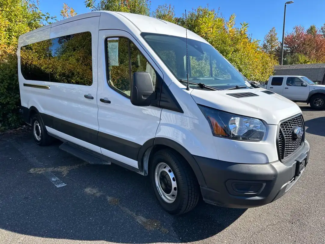 2024 Ford Transit-350 XL - Image 3
