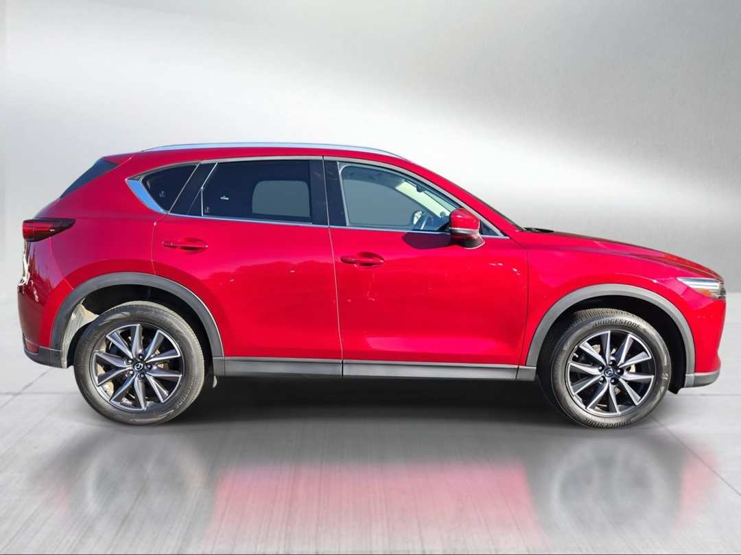 2018 MAZDA CX-5 Grand Touring - Image 2