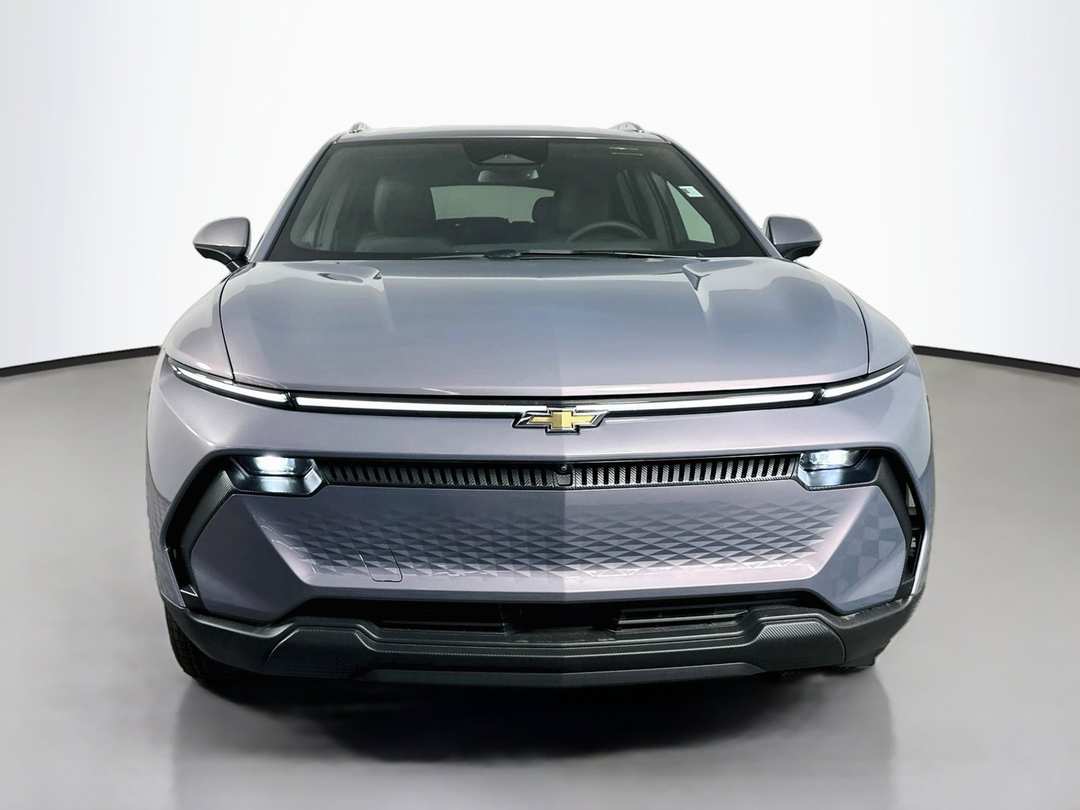 2026 Chevrolet Equinox Ev LT - Image 2