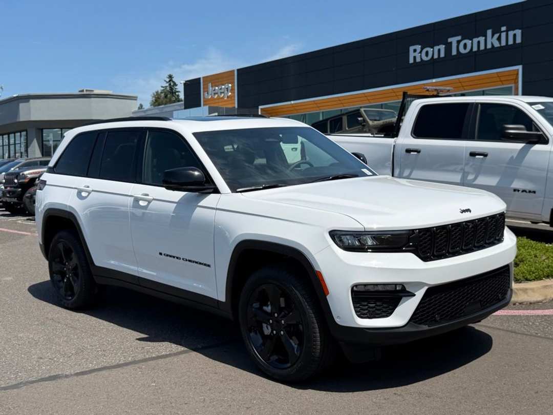 2025 Jeep Grand Cherokee Limited - Image 2