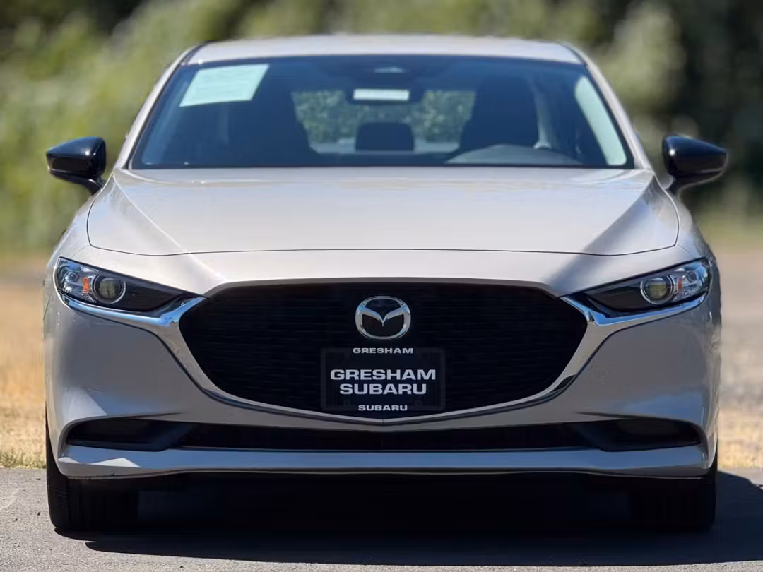 2025 MAZDA Mazda3 2.5 S Select Sport - Image 2