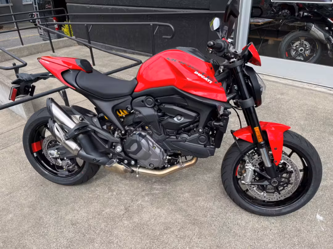 2025 Ducati Monster Plus 937 Demo - Image 2