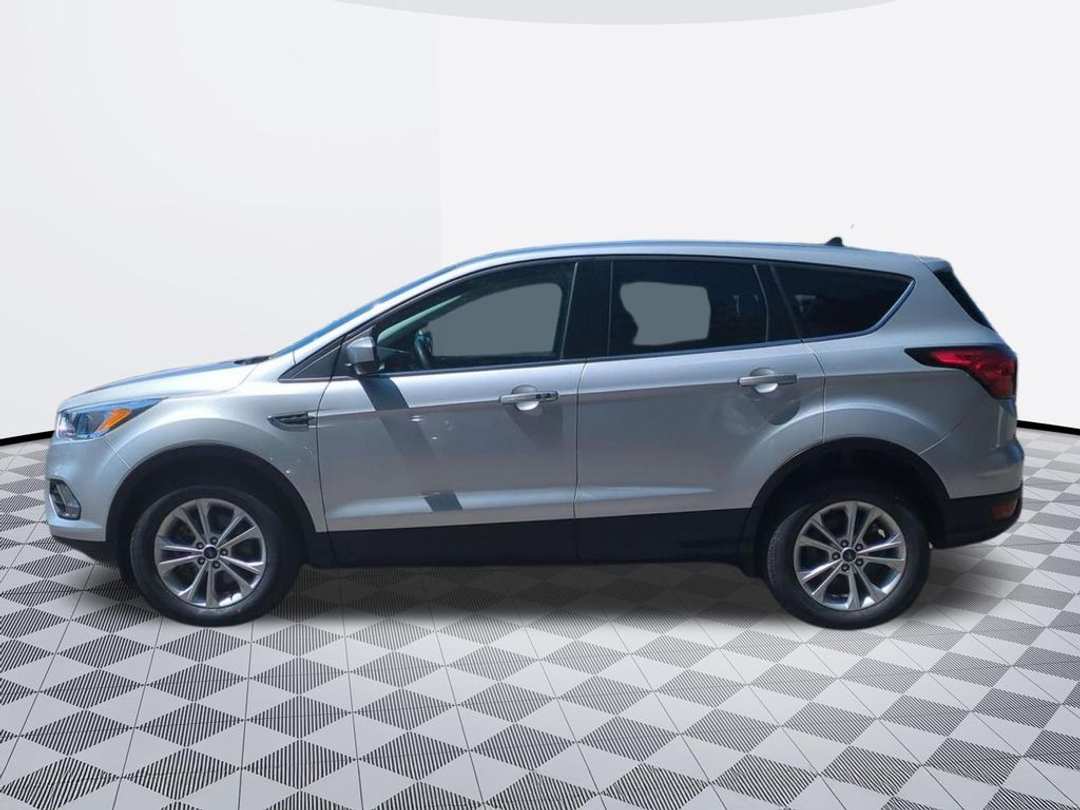 2019 Ford Escape SE - Image 3