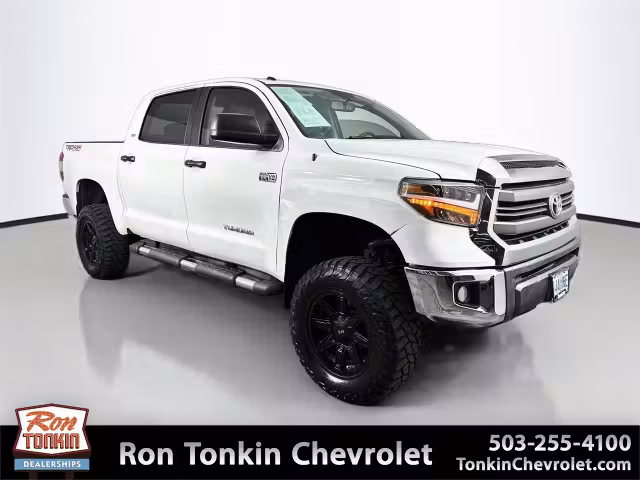 2015 Toyota Tundra SR5