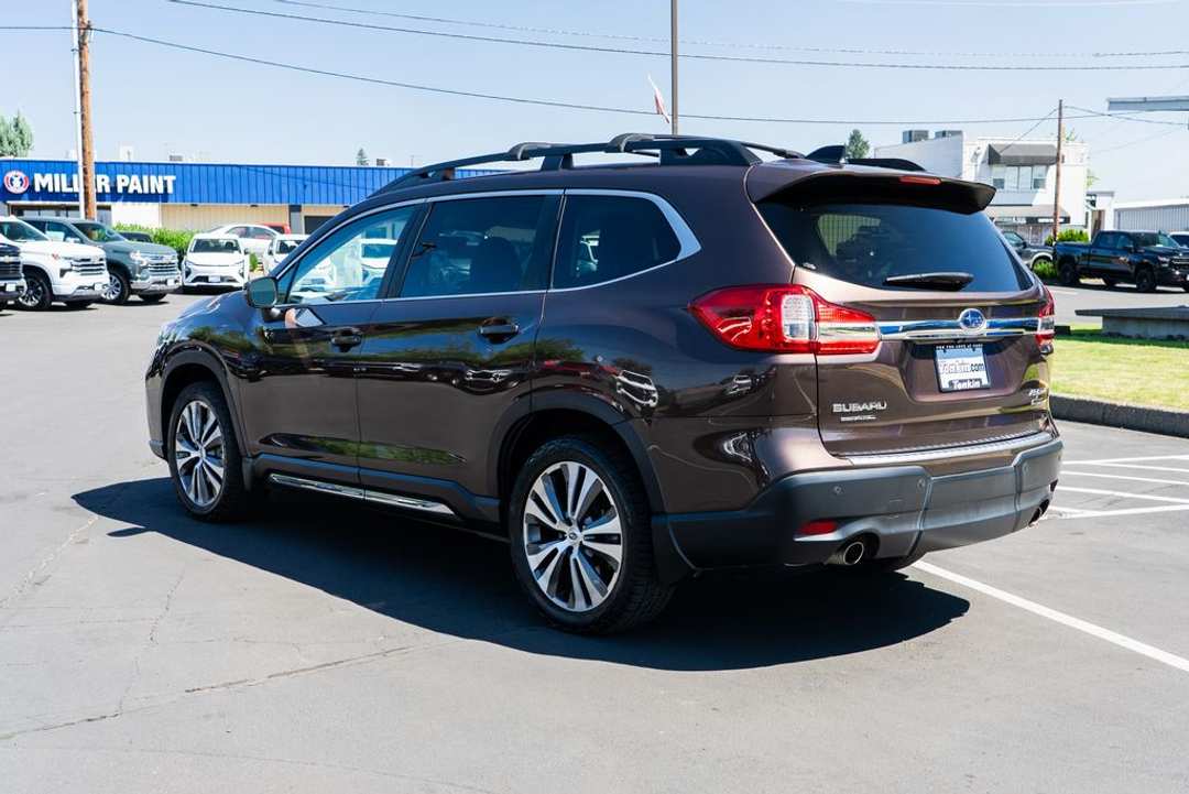 2021 Subaru Ascent Limited - Image 2