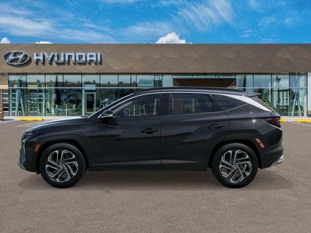 2026 Hyundai Tucson Plug-In Hybrid Limited - Image 3