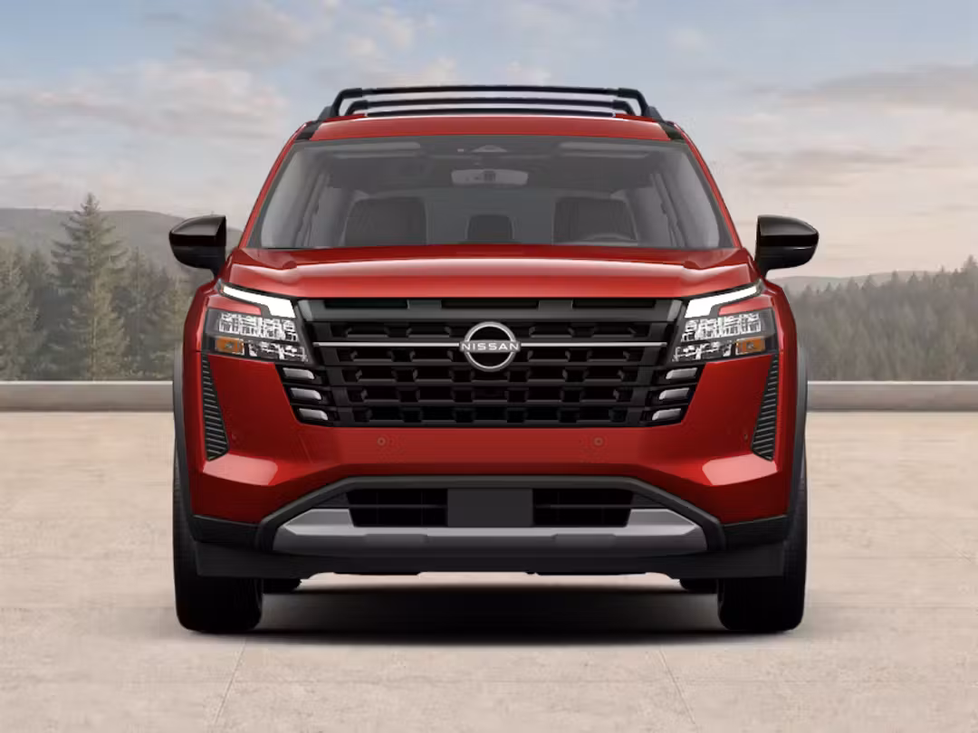 2026 Nissan Pathfinder Platinum - Image 2