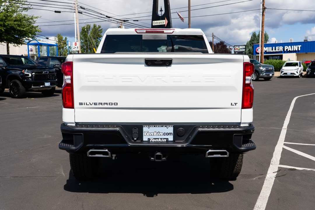 2026 Chevrolet Silverado 1500 LT Trail Boss - Image 3