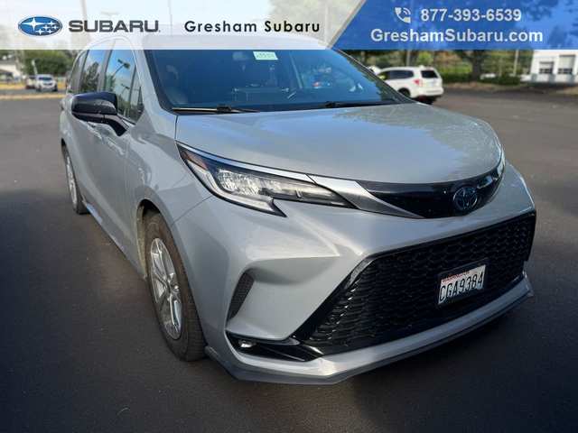 2023 Toyota Sienna XSE