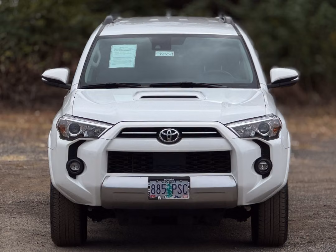 2024 Toyota 4Runner TRD OffRoad Premium - Image 2