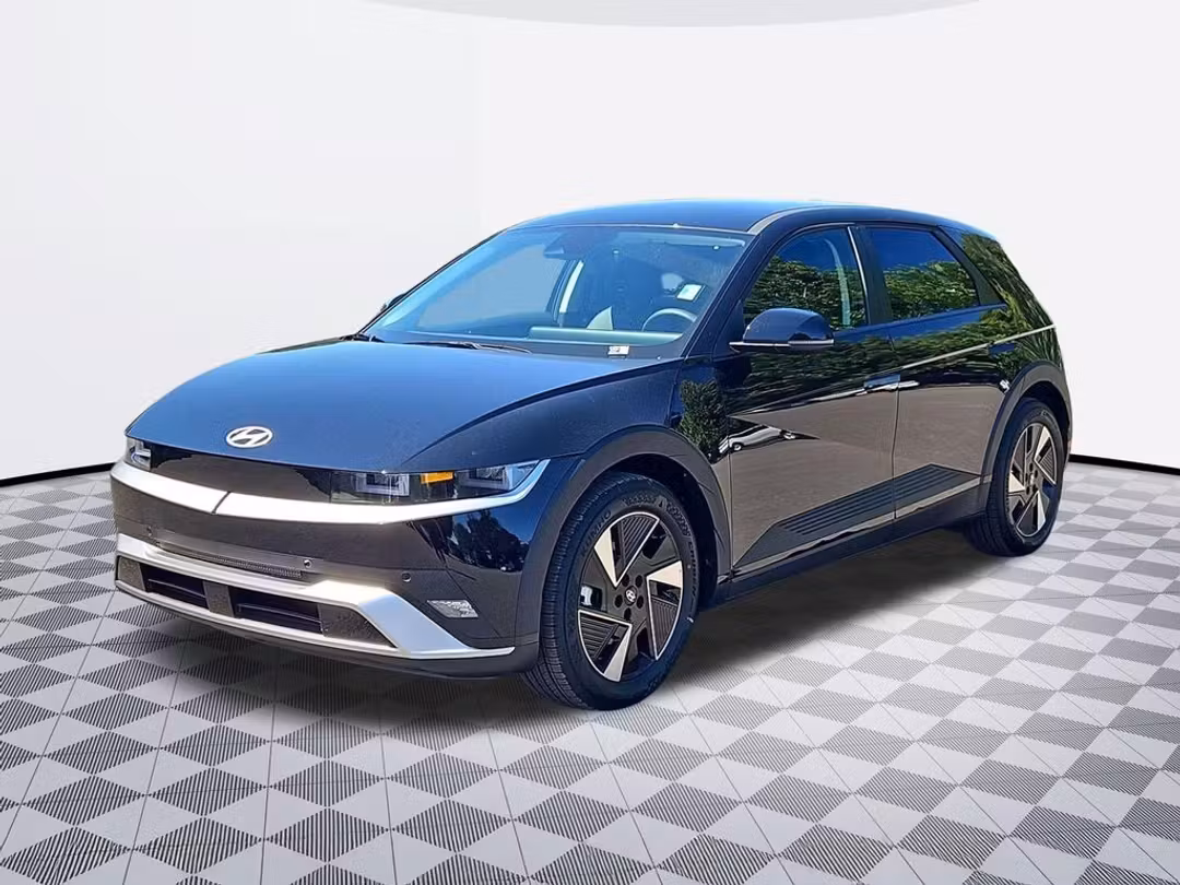 2026 Hyundai Ioniq 5 SEL - Image 2