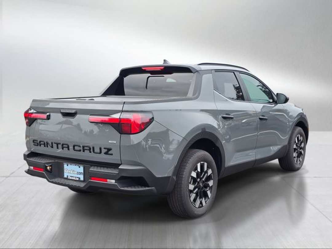 2026 Hyundai Santa Cruz SEL - Image 3