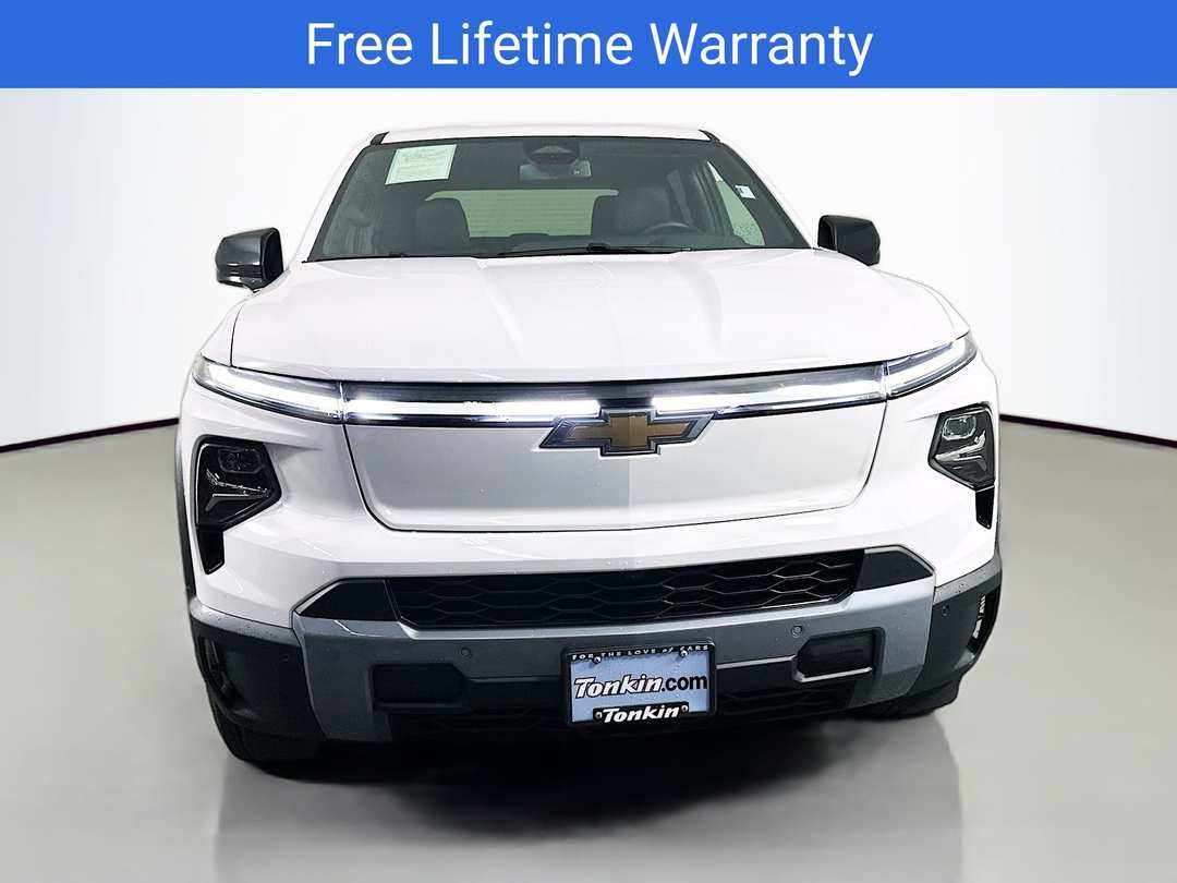2026 Chevrolet Silverado Ev LT - Image 2