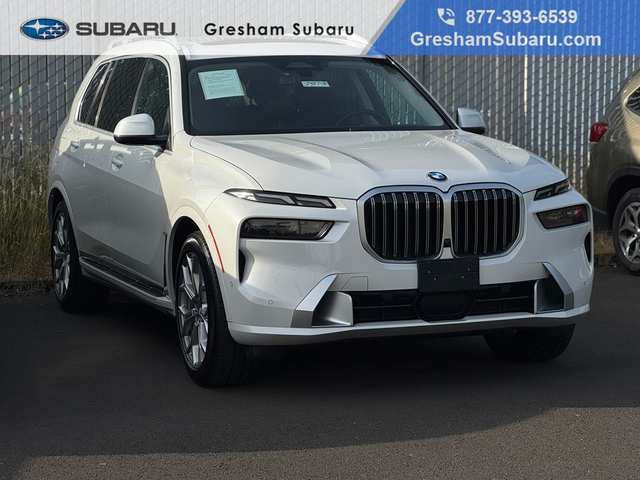 2023 BMW X7 xDrive40i