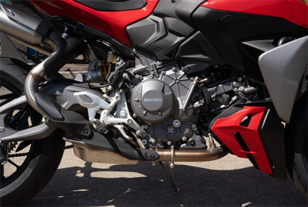 2026 Ducati Sf V2S - Image 2