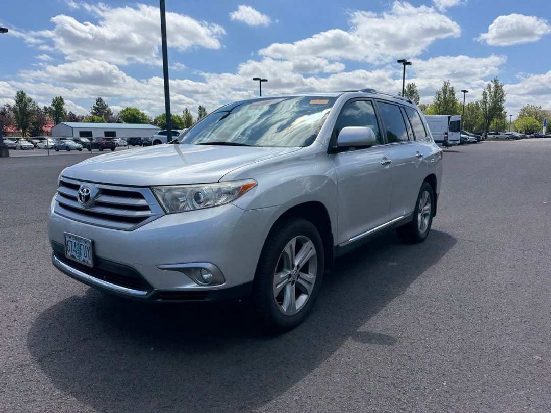 2012 Toyota Highlander Limited - Image 3