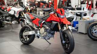 2026 Ducati Hypermotard 698