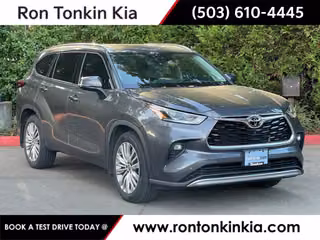 2022 Toyota Highlander Platinum