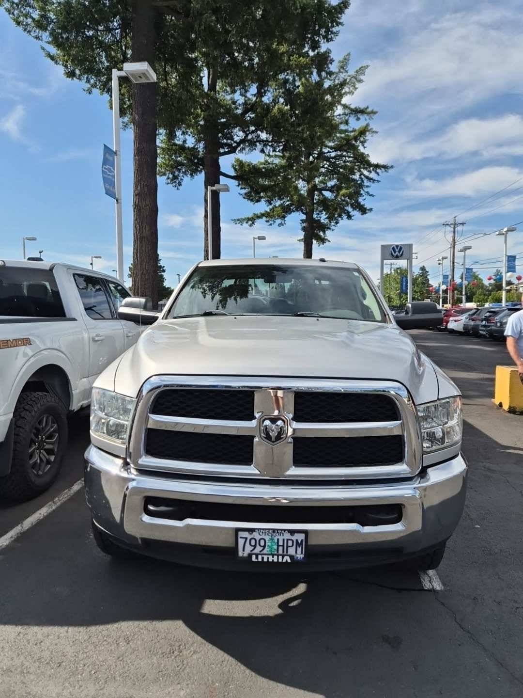 2015 Ram 2500 Tradesman - Image 2