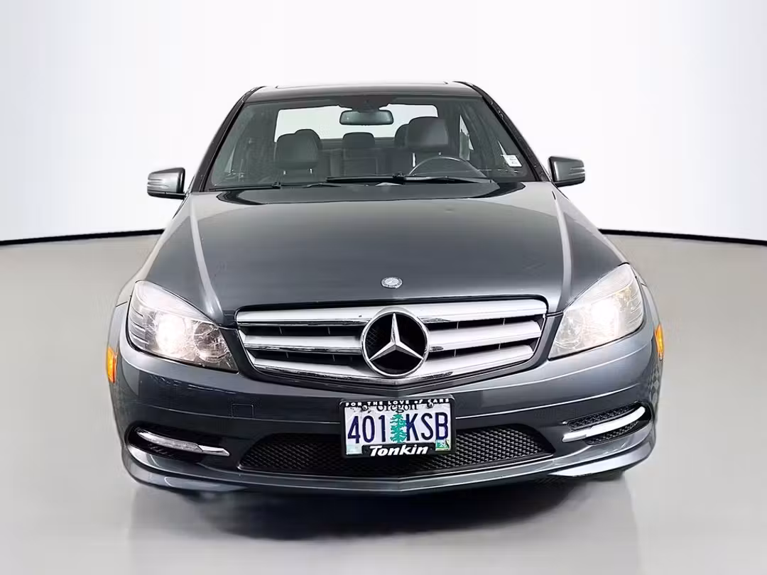 2011 Mercedes-Benz C-Class C 300 - Image 3