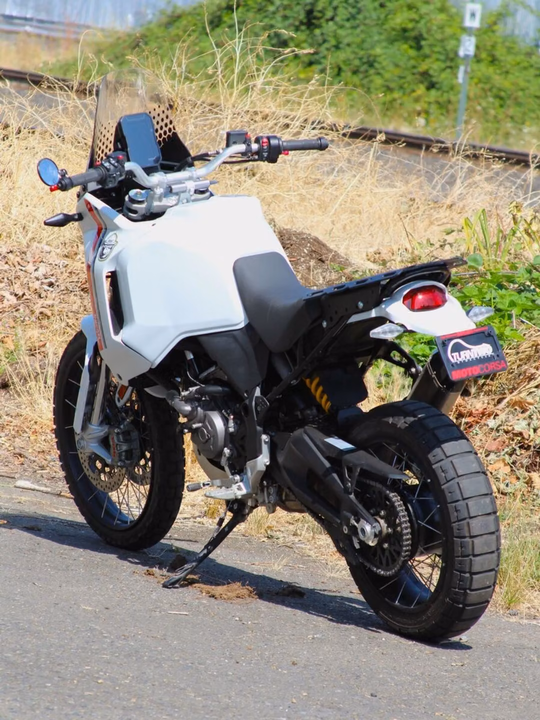 2024 Ducati Desert X - Image 2