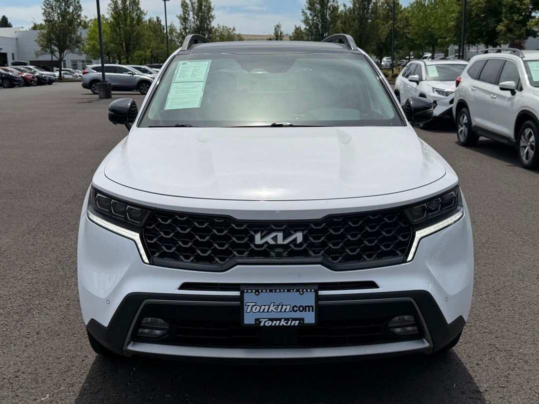 2022 Kia Sorento XLine SX Prestige - Image 3
