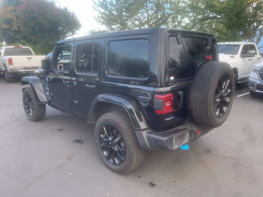 2024 Jeep Wrangler Sahara 4xe - Image 2