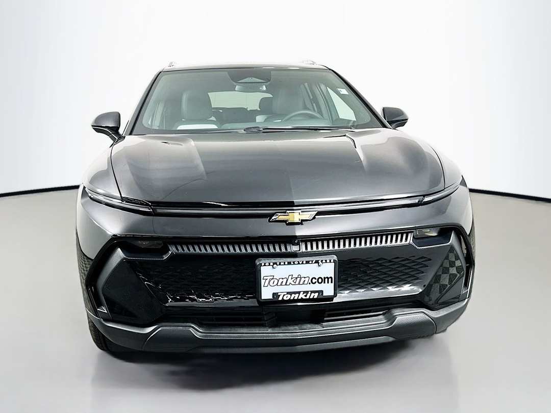 2026 Chevrolet Equinox Ev LT - Image 2