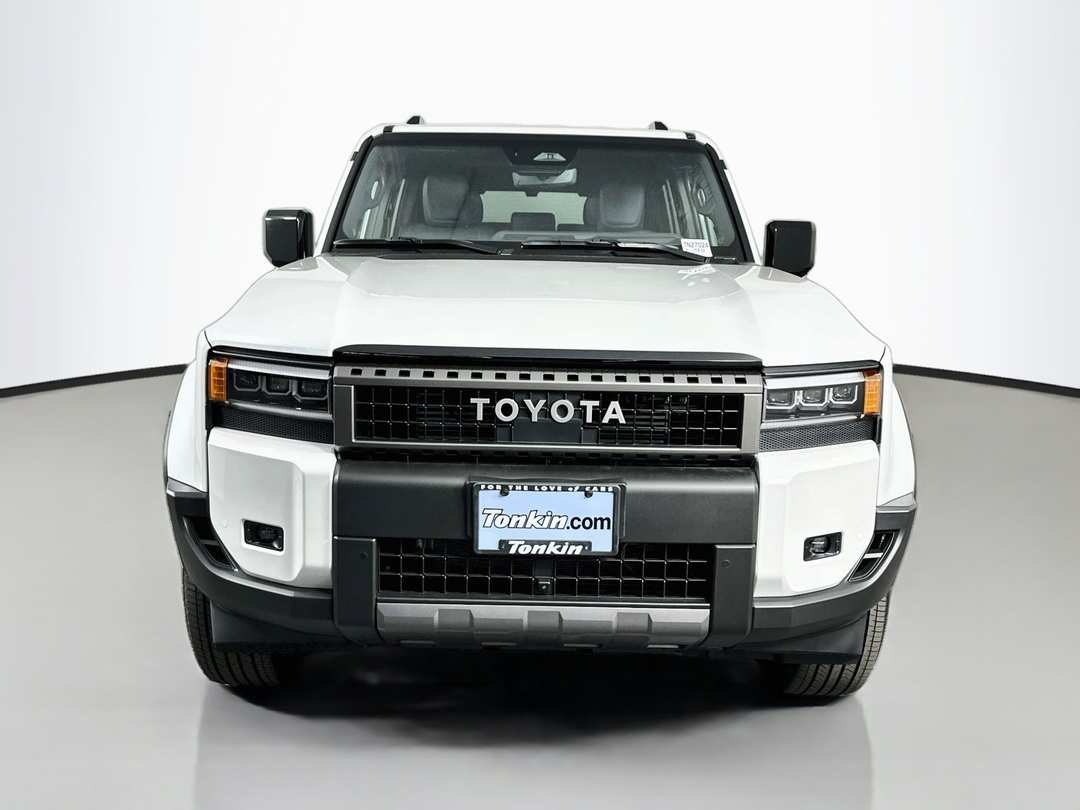 2027 Toyota Land Cruiser Base - Image 2