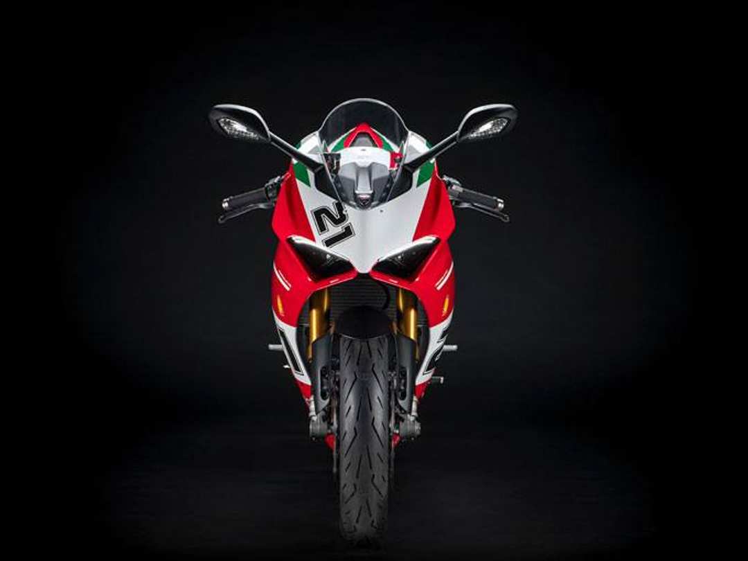 2023 Ducati Panigale V2 Bayliss 1St Championship 20Th Anniversary - Image 3