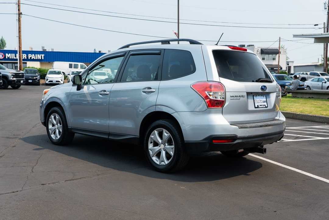 2014 Subaru Forester 2.5i Premium - Image 3
