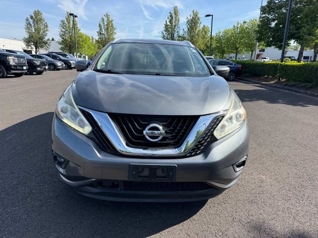 2016 Nissan Murano Platinum - Image 2
