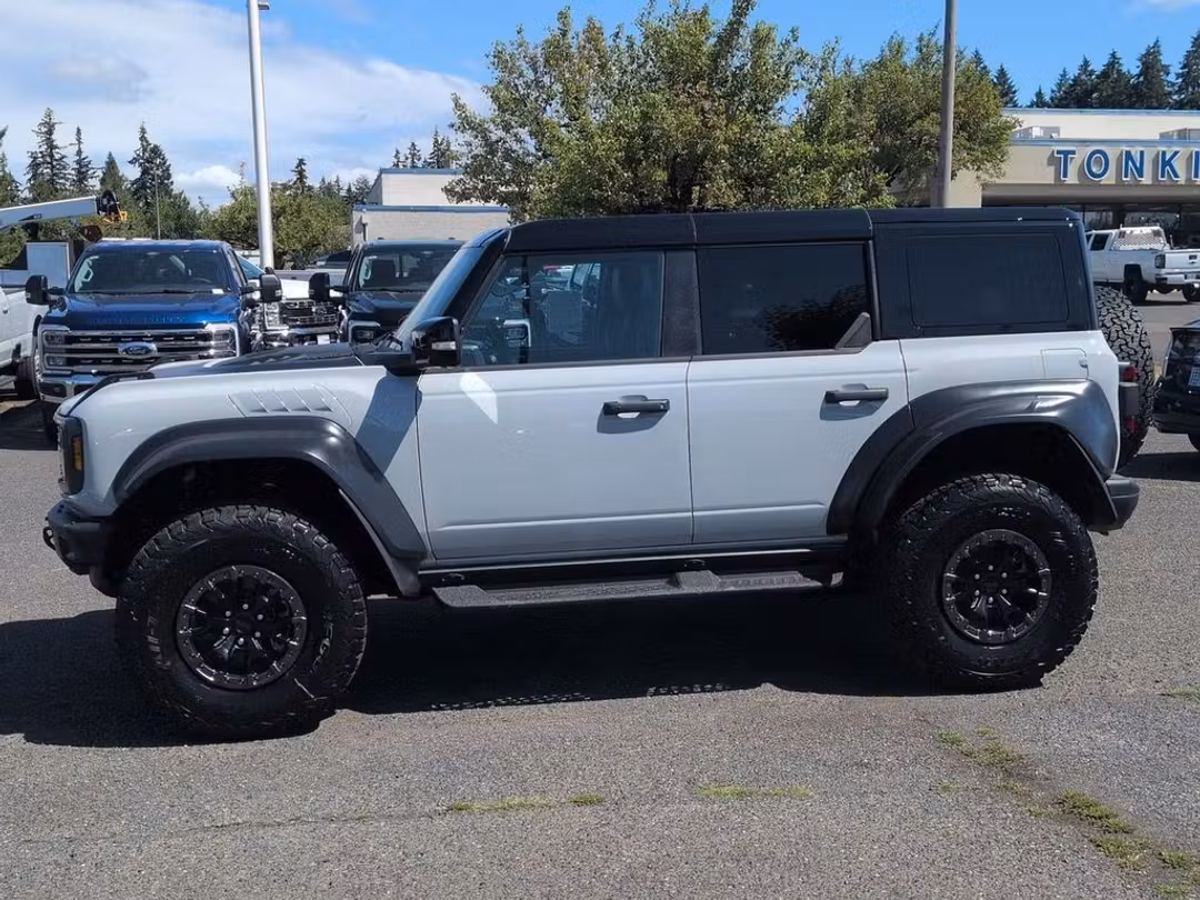 2026 Ford Bronco Raptor - Image 2