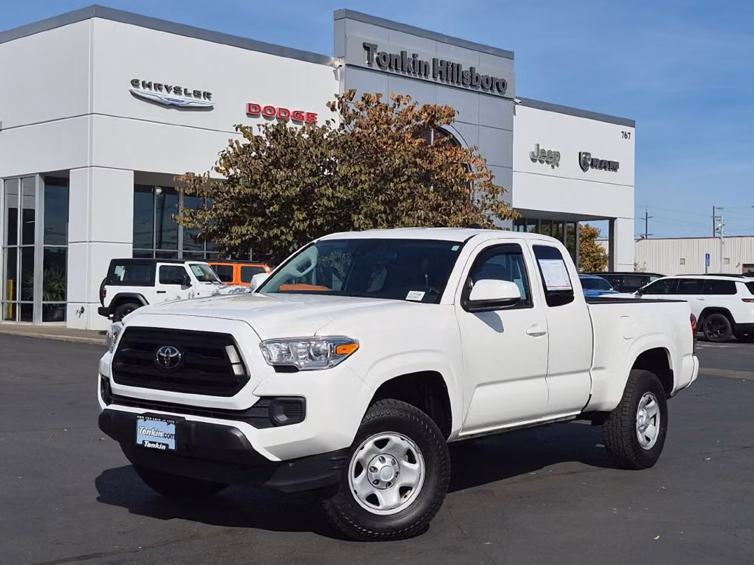 2021 Toyota Tacoma SR - Image 2