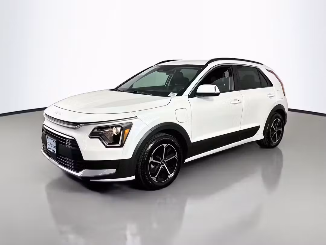 2025 Kia Niro Plug-In Hybrid EX - Image 3