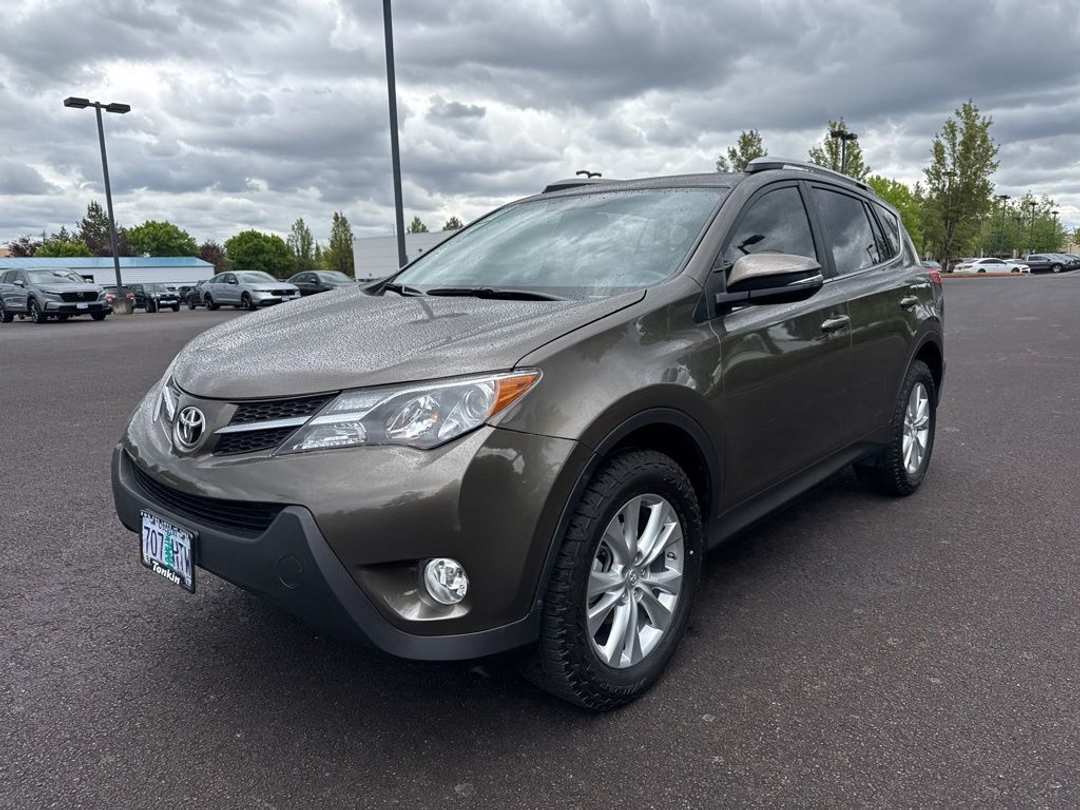 2015 Toyota Rav4 Limited - Image 3