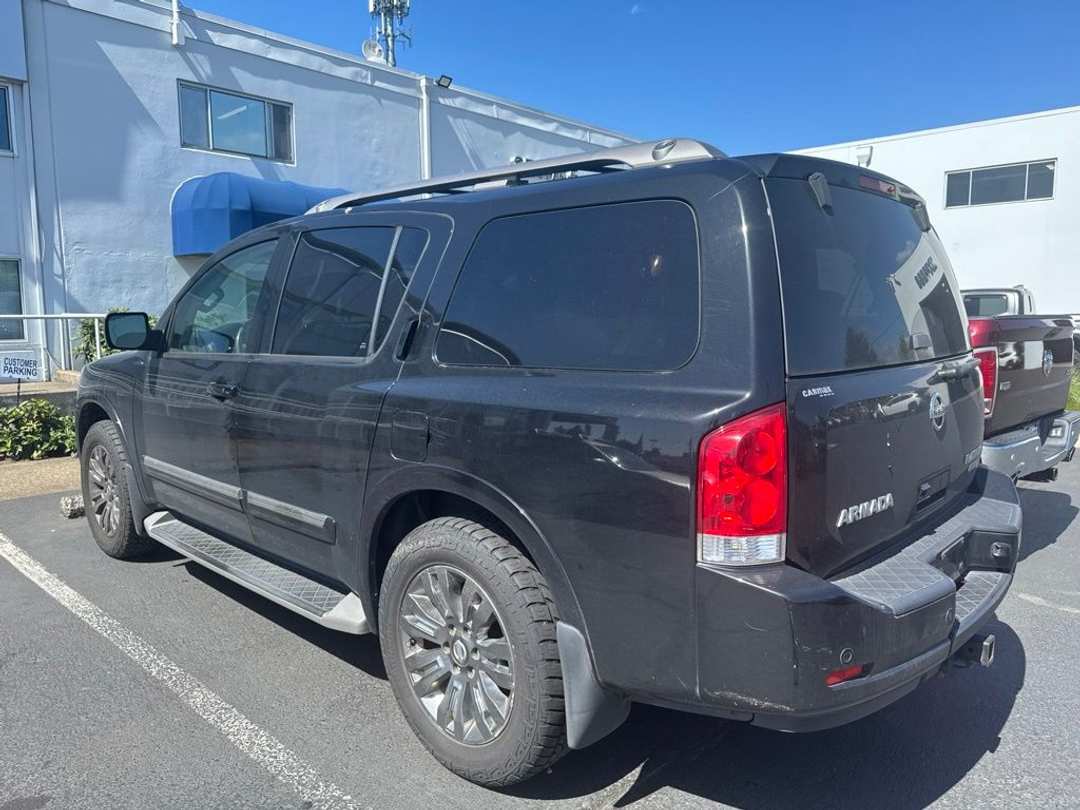 2015 Nissan Armada Platinum - Image 2