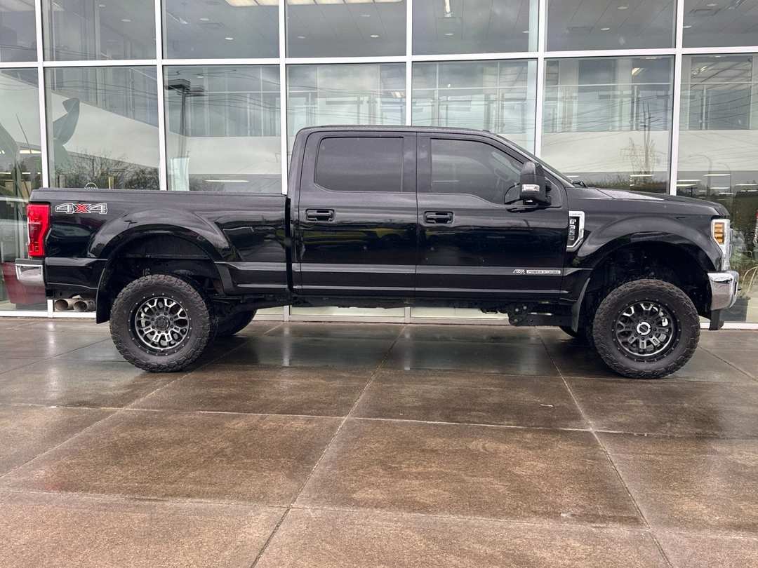 2018 Ford F-350Sd Lariat - Image 2