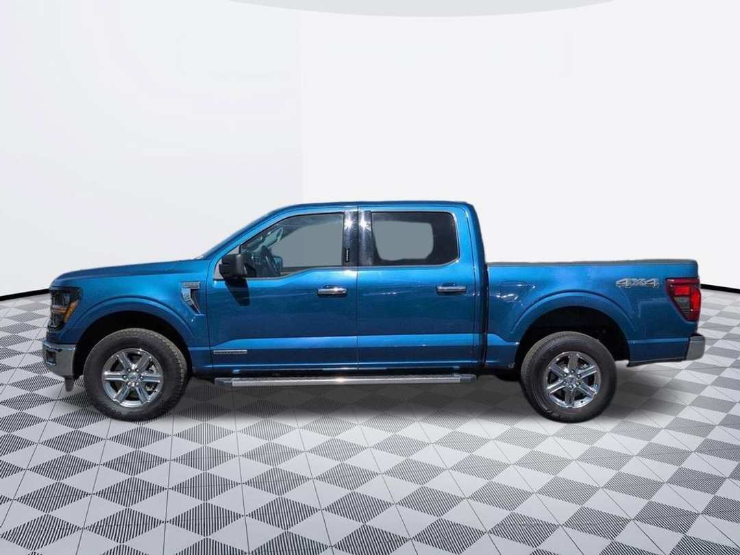 2024 Ford F-150 XLT - Image 2