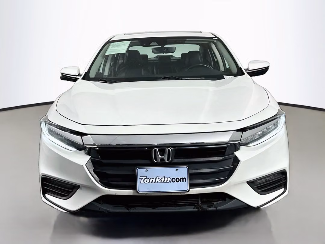 2019 Honda Insight Touring - Image 2
