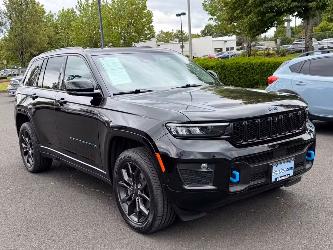2024 Jeep Grand Cherokee 4xe - Image 2
