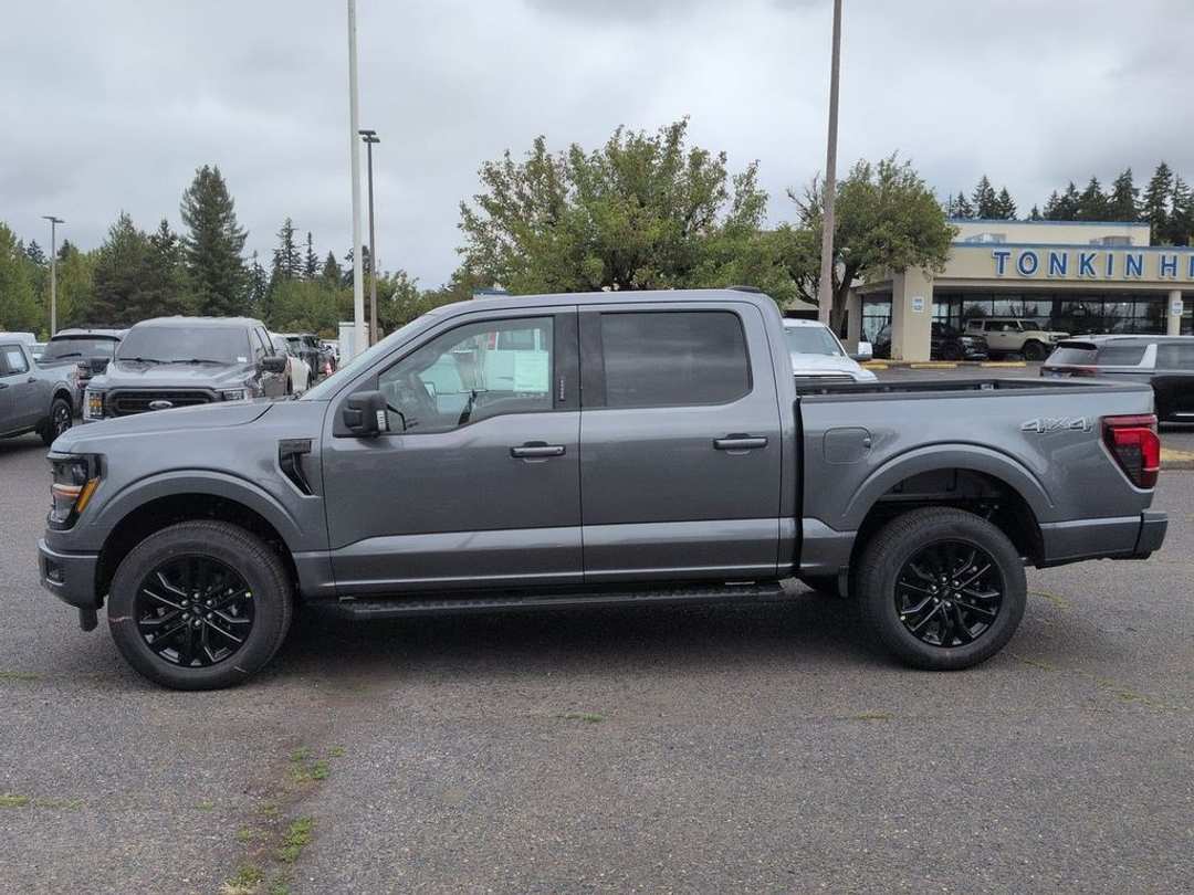 2026 Ford F-150 XLT - Image 2