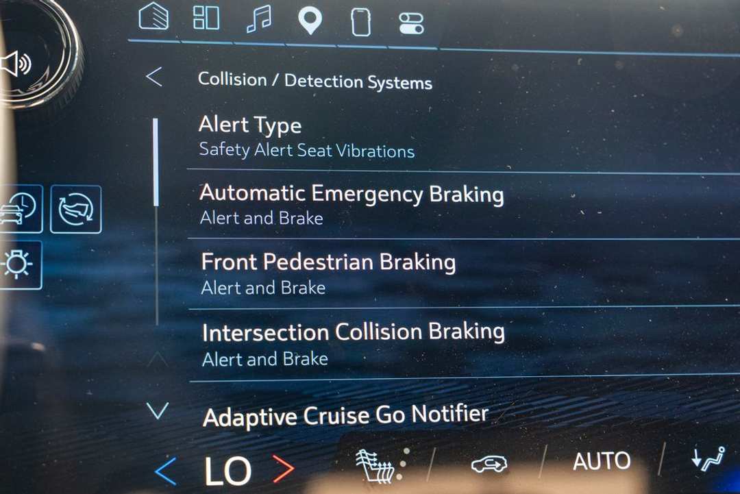 2025 Chevrolet Blazer EV LT - Photo 18